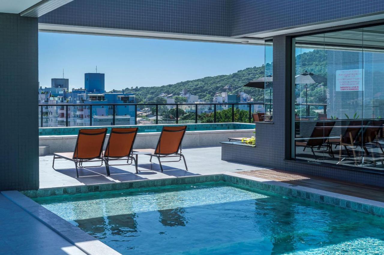 Adra 301 - Apartamento No Centro De Bombinhas - Rooftop Com Piscina E Academia - A Poucos Metros Da Praia - 外观 照片