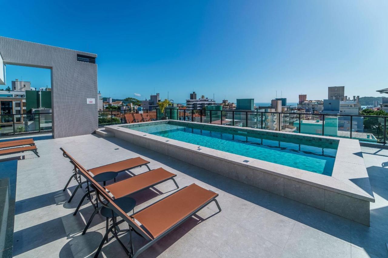 Adra 301 - Apartamento No Centro De Bombinhas - Rooftop Com Piscina E Academia - A Poucos Metros Da Praia - 外观 照片